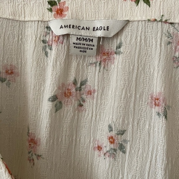 American Eagle Outfitters Cropped Floral Print Balloon Sleeve V-Neck Blouse - Picture 7 of 8